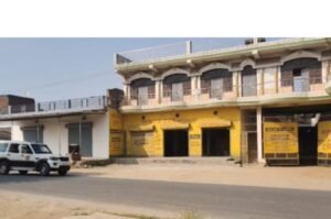 डॉक्टर के घर से 300 किलो RDX बरामद, एके-56 राइफल और पिस्टलें भी मिलीं