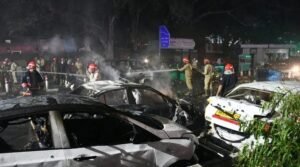 दिल्ली लाल किला कार विस्फोट : आतंकी कनेक्शन! तीन राज्यों में गिरफ्तारियां