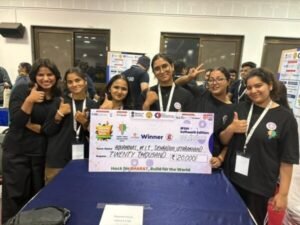महिला प्रौद्योगिकी संस्थान देहरादून क़ी छात्राओं ने अहमदाबाद मे दिखाया अपना हुनर, टीम लीडर आयुषी उपाध्याय का रहा अहम् योगदान