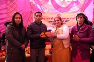 जन-जन के द्वार पहुँची सरकारः सुदूरवर्ती गांव चिल्हाड में प्रशासन ने सुनीं जन समस्याएं