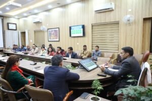 निराश्रित, बेसहारा गोवंश संरक्षण के लिए जिला प्रशासन ने स्वीकृत किए नए आश्रय