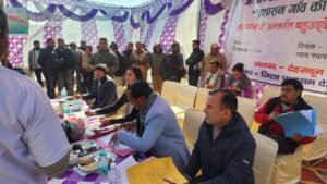 सरकार आपके द्वारः सुदूरवर्ती न्याय पंचायत नराया में एसडीएम डॉ हर्षिता ने सुनी जन समस्याएं