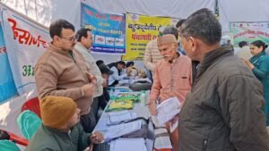 सरकार आपके द्वारः सुदूरवर्ती न्याय पंचायत सोरना में लगा बहुउद्देशीय शिविर