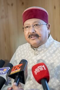 भराड़ीसैंण (गैरसैंण) में सदन चलने को लेकर महाराज ने कांग्रेस पर साधा निशाना