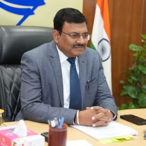 पलायन रोकथाम व सीमांत क्षेत्रों में रोजगार योजनाओं को तेज़ी से लागू करने के निर्देश