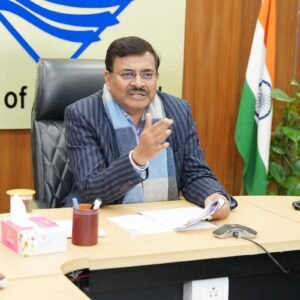 मुख्य सचिव की अध्यक्षता में उत्तराखंड प्रौद्योगिकी विश्वविद्यालय देहरादून के छः परिसर संस्थानों हेतु राज्य एवं केंद्र पोषित योजनाओं से वित्तीय सहायता प्रदान किए जाने संबंधी बैठक आयोजित