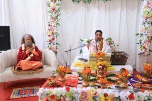 परमार्थ निकेतन में महापुराण का शुभारम्भ