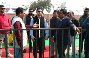 सरस मेले की तैयारियों को लेकर जिलाधिकारी ने विधायक शिव अरोरा व अधिकारियों के साथ मेला स्थल का किया निरीक्षण