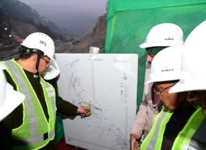मुख्यमंत्री धामी ने किया जमरानी बहुउद्देशीय बांध परियोजना के अंतर्गत चल रहे निर्माण कार्यों का स्थलीय निरीक्षण