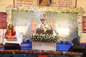 परमार्थ निकेतन में कथाव्यास श्री निकुंज जी महाराज के पावन श्रीमुख से श्रीमद् भागवत ज्ञान गंगा हो रही प्रवाहित