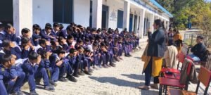 डीएम के निर्देशन में रायपुर क्षेत्र के विद्यालयों में बाल अधिकारों पर चलाया जागरूकता अभियान