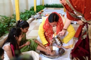 मुख्यमंत्री धामी ने रामनवमी के पावन अवसर पर किया कन्या पूजन, प्रदेश की खुशहाली की कामना