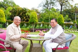 मुख्यमंत्री धामी से विधायक बंशीधर भगत ने की भेंट