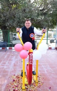 मुख्यमंत्री पुष्कर सिंह धामी ने लोहियाहेड में नवनिर्मित ओपन जिम का किया लोकार्पण