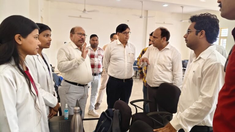 सुरक्षित मातृत्व, स्वस्थ शिशु, उज्ज्वल भविष्य के उद्देश्य से बहुउद्देशीय स्वास्थ्य शिविर का आयोजन