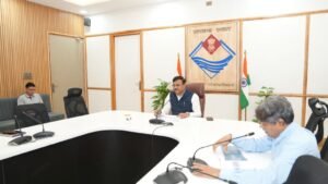 मुख्य सचिव ने “25 बिंदु कार्यक्रम 2025-26” की समीक्षा की