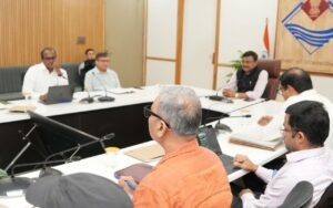 मुख्य सचिव की अध्यक्षता में उत्तराखंड वन संसाधन प्रबंधन समिति की उच्चाधिकार समिति की बैठक आयोजित
