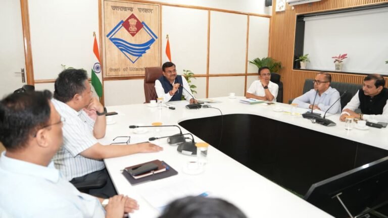 मुख्य सचिव की अध्यक्षता में सचिव समिति की बैठक संपन्न