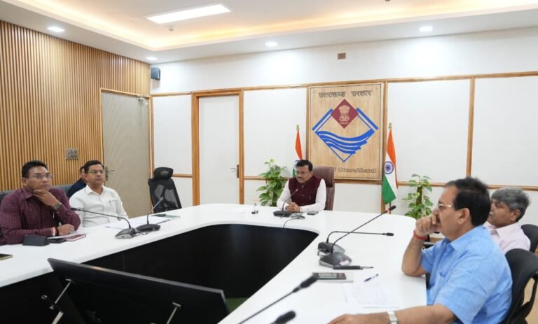 मुख्य सचिव ने की प्रदेश के रोपवे प्रोजेक्ट की समीक्षा