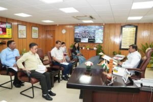 सीएस ने प्रदेश में खाद्यान्न एवं दैनिक आवश्यकताओं की वस्तुओं को लेकर खाद्य, नागरिक आपूर्ति एवं उपभोक्ता मामले विभाग के साथ समीक्षा बैठक की