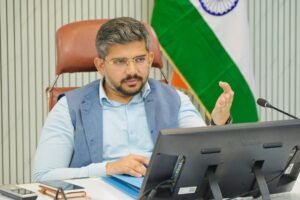 जिला जल एवं स्वच्छता मिशन की समीक्षा -सीडीओ ने अधिकारियों को दिए सख्त निर्देश