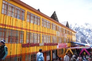 मुख्यमंत्री पुष्कर सिंह धामी ने श्री केदारनाथ धाम में भारत पेट्रोलियम कॉर्पोरेशन लिमिटेड अस्पताल का किया लोकार्पण