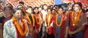 विधायक डाॅ. प्रेमचंद ने 10वीं एवं 12वीं कक्षा में उत्कृष्ट प्रदर्शन करने वाले छात्र-छात्राओं को किया सम्मानित