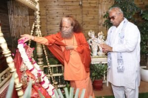 राजस्थान सरकार के कैबिनेट मंत्री मदन दिलावर दर्शनार्थ आये परमार्थ निकेतन
