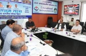 मुख्य सचिव ने की चारधाम यात्रा की समीक्षा