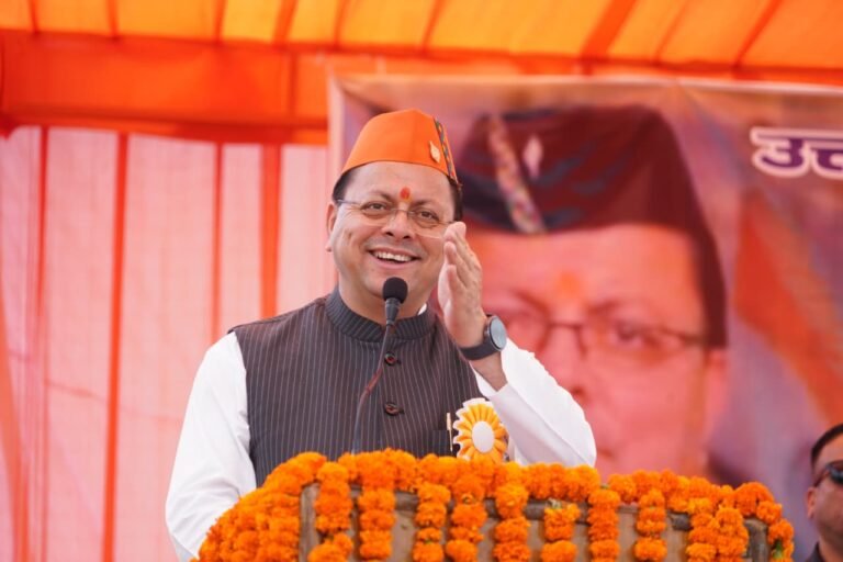 मुख्यमंत्री धामी ने सचिवालय संघ की नवनिर्वाचित कार्यकारिणी को दिलाई शपथ