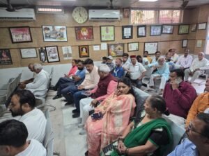 कैबिनेट मंत्री मदन कौशिक एवं महापौर किरण जैसल ने कार्यकर्ताओं एवं नागरिकों के साथ सुना प्रधानमंत्री नरेंद्र मोदी का ‘मन की बात’ कार्यक्रम