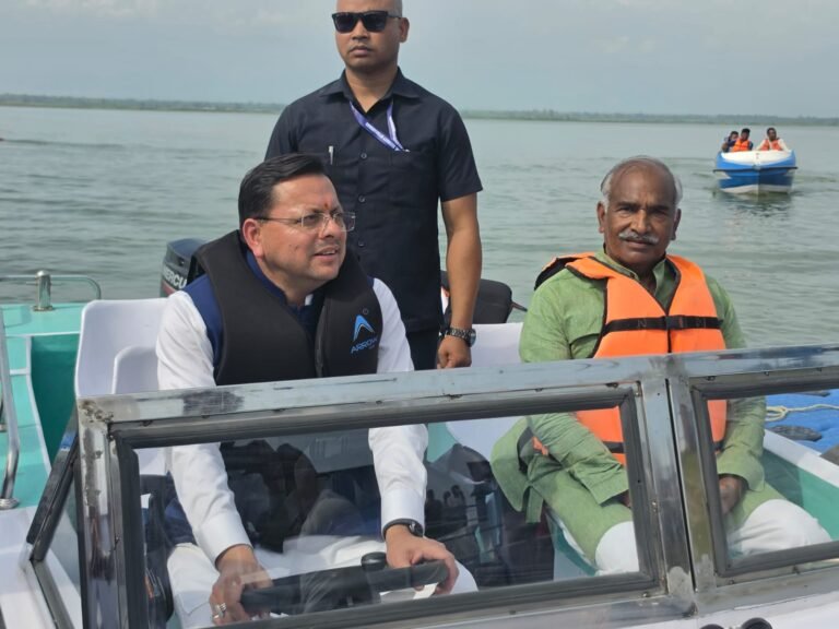 मुख्यमंत्री धामी ने गदरपुर में अंतर्राष्ट्रीय क्याकिंग एवं कैनोइंग प्रतियोगिता की तैयारियों का लिया जायजा