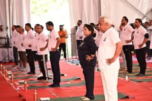 योग को केवल एक दिन तक सीमित न रखकर इसे जीवन का हिस्सा बनाना आवश्यक : आयुष मंत्री कौशिक