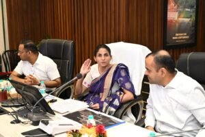 मेलाधिकारी ने एनएच के कार्यों की समीक्षा कर काम की गति बढ़ाने के दिए निर्देश