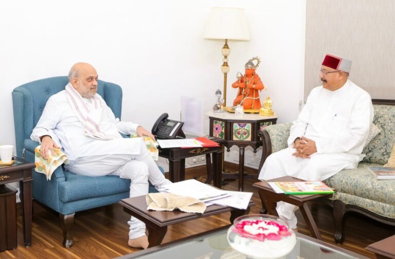 महाराज ने गृहमंत्री अमित शाह से की शिष्टाचार भेंट