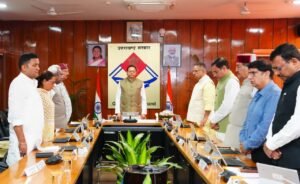मुख्यमंत्री की अध्यक्षता में मंत्रिमंडल की बैठक में श्री खंडूड़ी एवं श्री जसपाल राणा के निधन पर शोक व्यक्त किया