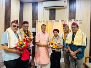 विधायक डॉ. प्रेमचंद ने डॉक्टर दिवस की पूर्व संध्या पर चिकित्सकों को सम्मानित किया