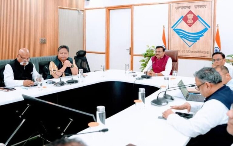 मुख्य सचिव की अध्यक्षता में सचिव समिति की बैठक आयोजित