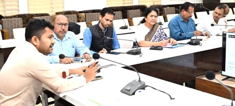 प्रभागीय वनाधिकारी की अध्यक्षता में जिला गंगा संरक्षण समिति की 75वीं बैठक आयोजित