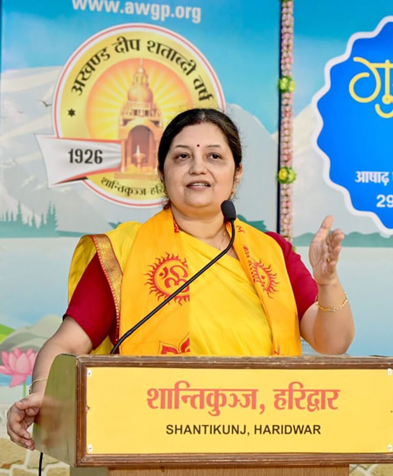 मानवता के नवजागरण का आधार हैं पूज्य आचार्यश्री: शैफाली पण्ड्या