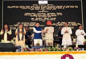 राज्यपाल एवं मुख्यमंत्री ने देहरादून जनपद को ₹219.29 करोड़ की 51 विकास योजनाओं की दी सौगात