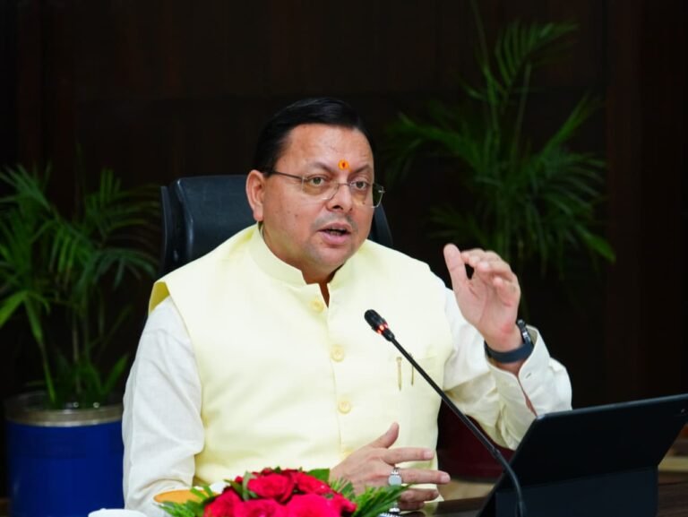 मुख्यमंत्री ने सीएम हेल्पलाइन-1905 पर जन शिकायतों के समयबद्ध एवं गुणवत्तापूर्ण निस्तारण के दिए सख्त निर्देश