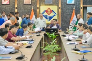 ‘समाधान दिवस’ में जिलाधिकारी का एक्शन मोड, लापरवाह अधिकारियों को चेताया