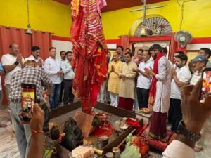 उत्तरकाशी में मुख्यमंत्री श्री पुष्कर सिंह धामी के मुख्यसेवक के रूप में पाँच वर्ष पूर्ण होने के अवसर पर श्री काशी विश्वनाथ मंदिर में विशेष पूजा-अर्चना