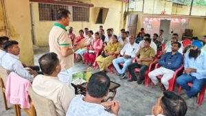 विधायक डॉ. प्रेमचंद ने सीएम धामी के कार्यकाल के 5 वर्ष पूर्ण होने के उपलक्ष में कार्यक्रम की तैयारियों को लेकर कार्यकर्ताओं के साथ बैठक की