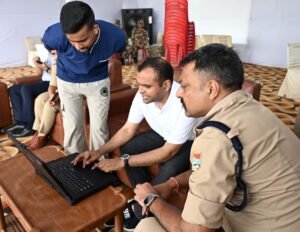 जिलाधिकारी एवं एसएसपी ने बैरागी कैंप पार्किंग एवं कंट्रोल रूम का निरीक्षण कर व्यवस्थाओं का लिया जायजा