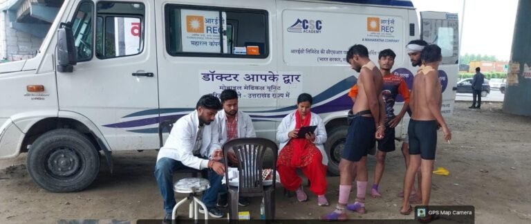 कांवड़ मेले में मेडिकल मोबाइल यूनिट के माधयम से हो चुका सात हजार शिवभक्तों का उपचार