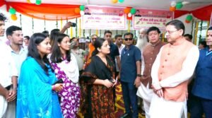 त्योहारों में स्थानीय उत्पादों की खरीद को दें प्राथमिकता : मुख्यमंत्री