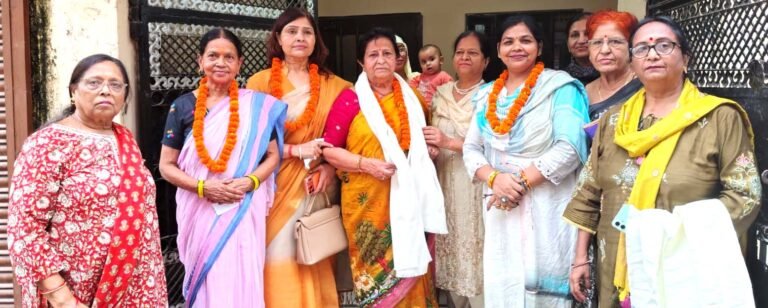 डॉ. संतोष चौहान के प्रदेश उपाध्यक्ष बनने पर महिला कार्यकर्ताओं ने किया स्वागत