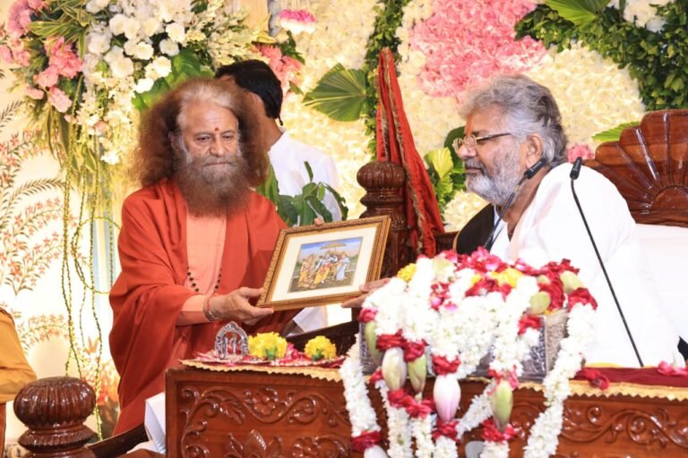 मानस कथाव्यास, संत श्री मुरलीधर जी की अमृतमयी ज्ञानधारा में पूज्य स्वामी चिदानन्द सरस्वती जी का पावन सान्निध्य